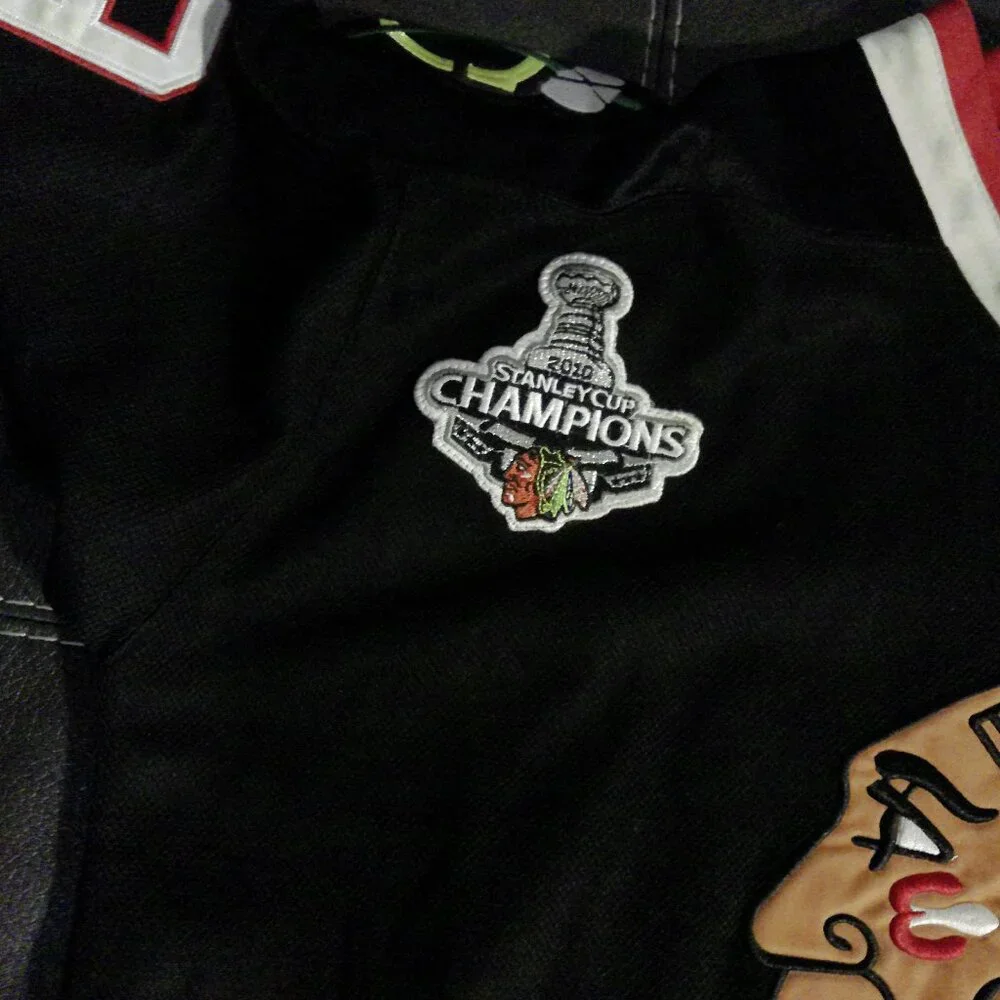 JONATHAN TOEWS CHICAGO BLACKHAWKS BLACK REEBOK PREMIER JERSEY XX-Large - Picture 8 of 14